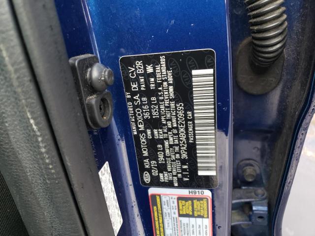 3KPA25AB0KE209695 - 2019 KIA RIO S BLUE photo 10