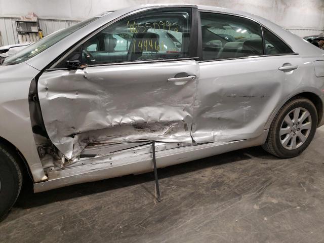 4T1BE46K28U738389 - 2008 TOYOTA CAMRY CE SILVER photo 10