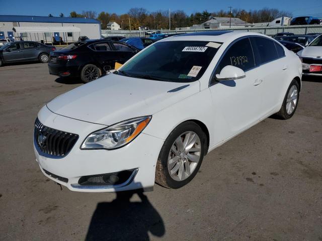 2G4GK5EX2G9177592 - 2016 BUICK REGAL WHITE photo 9