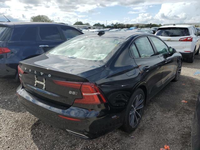 7JRL12TZ5NG177725 - 2022 VOLVO S60 B5 MOM BLACK photo 4