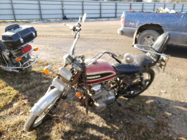 CB7502003130 - 1972 HONDA MOTORCYCLE BURGUNDY photo 2