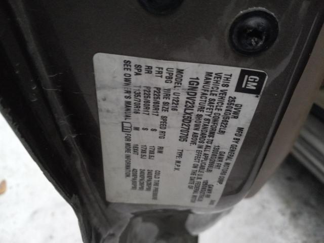 1GNDV23LX5D270705 - 2005 CHEVROLET UPLANDER L Boz foto 10