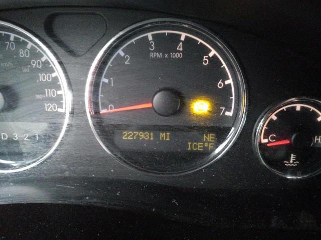 1GNDV23LX5D270705 - 2005 CHEVROLET UPLANDER L Boz foto 8