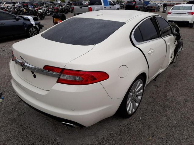 SAJWA06B99HR14893 - 2009 JAGUAR XF PREMIUM WHITE photo 4