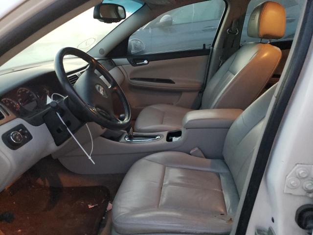 2G1WD58C569100841 - 2006 CHEVROLET IMPALA SUP WHITE photo 7