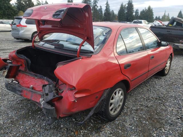 1Y1SK5287TZ015688 - 1996 GEO PRIZM LSI RED photo 4