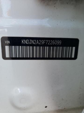 KNDJN2A29F7226099 - 2015 KIA SOUL WHITE photo 10