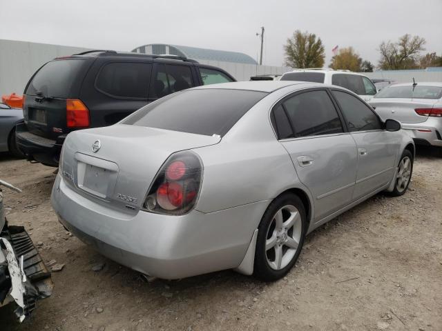 1N4BL11D56N453748 - 2006 NISSAN ALTIMA SE SILVER photo 4