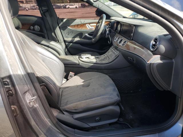 WDDZF4KB6HA052708 - 2017 MERCEDES-BENZ E 300 4MAT GRAY photo 5