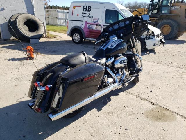 1HD1KBC10KB680924 - 2019 HARLEY-DAVIDSON FLHX BLACK photo 4