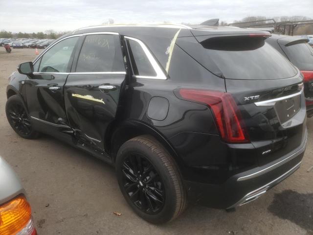 1GYKNDR45NZ135687 - 2022 CADILLAC XT5 PREMIU BLACK photo 2