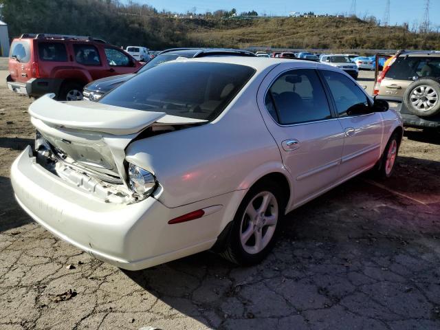 JN1CA31D31T814854 - 2001 NISSAN MAXIMA GXE WHITE photo 4