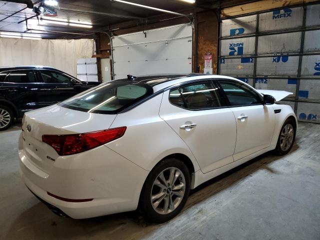 KNAGN4A71B5113042 - 2011 KIA OPTIMA EX WHITE photo 4