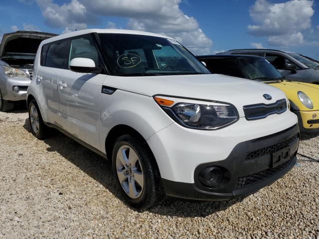 KNDJN2A23J7612266 - 2018 KIA SOUL WHITE photo 1