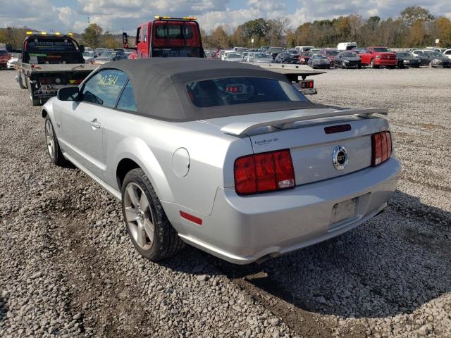 1ZVHT85H265171817 - 2006 FORD MUSTANG GT SILVER photo 3