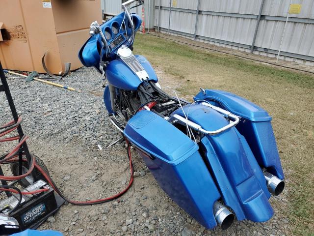 1HD1FCW162Y662415 - 2002 HARLEY-DAVIDSON FLHTCUI 蓝色 照片 3