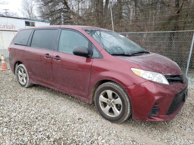 5TDZZ3DC7JS938496 - 2018 TOYOTA SIENNA L RED photo 4