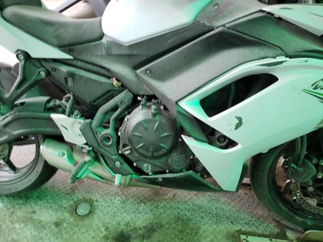 ML5EXEN16LDA11532 - 2020 KAWASAKI EX650 N WHITE photo 7