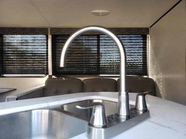 5SFPB3222NE496838 - 2022 HEART LAND PROWLER 黑色 照片 5