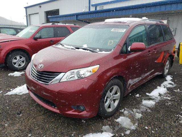 5TDKK3DC7BS049754 - 2011 TOYOTA SIENNA LE RED photo 1