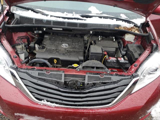 5TDKK3DC7BS049754 - 2011 TOYOTA SIENNA LE RED photo 12