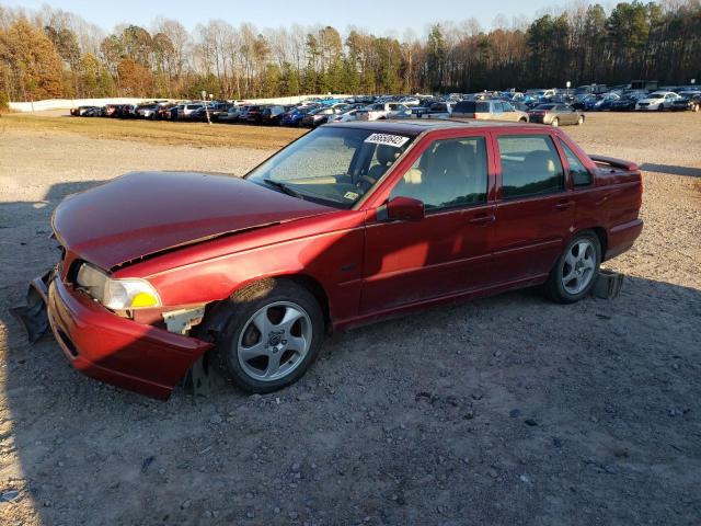 YV1LS5341W2440500 - 1998 VOLVO S70 T5 TUR RED photo 1