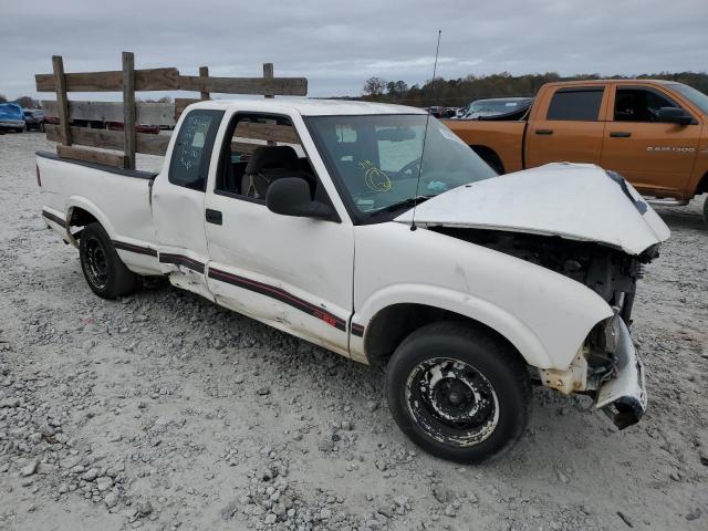 1GCCS19XXV8201183 - 1997 CHEVROLET S TRUCK S1 WHITE photo 1