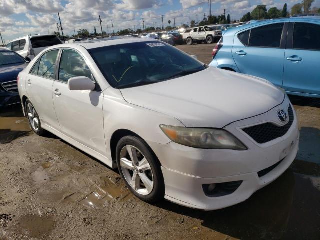 4T1BF3EK4AU508318 - 2010 TOYOTA CAMRY BASE WHITE photo 1