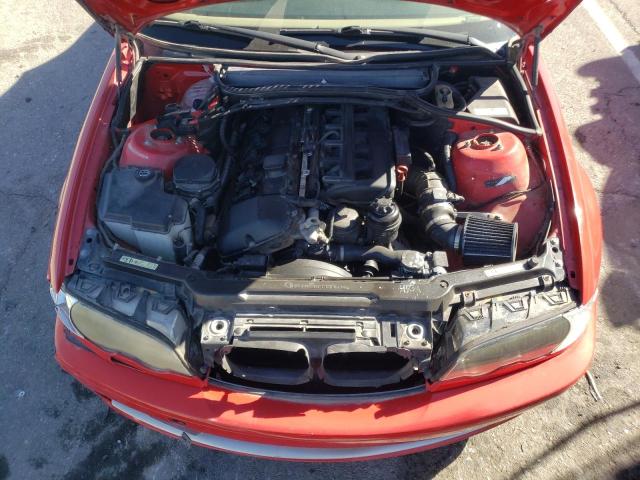 WBABS53453EV90294 - 2003 BMW 330CI RED photo 11