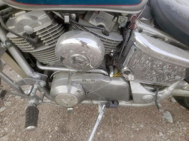 1HFSC1816NA603108 - 1992 HONDA VT1100 C SILVER photo 7