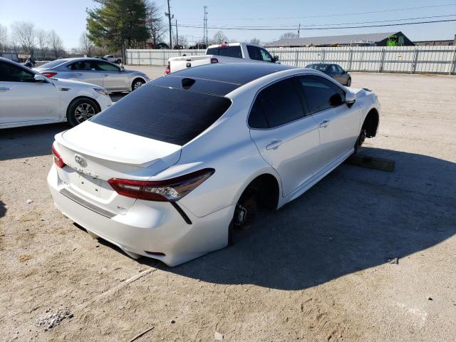 4T1K61AK8MU558668 - 2021 TOYOTA CAMRY XSE WHITE photo 4