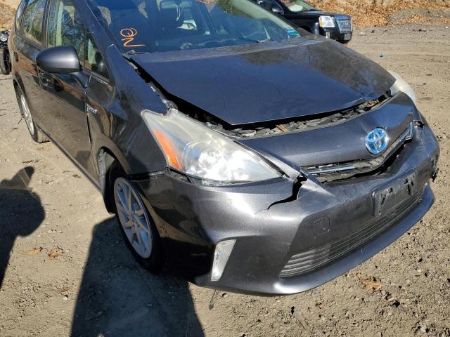 JTDZN3EU8C3065557 - 2012 TOYOTA PRIUS V CHARCOAL photo 9