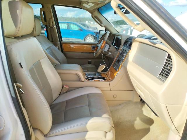 5LMFU27568LJ06533 - 2008 LINCOLN NAVIGATOR თეთრი ფოტო 5