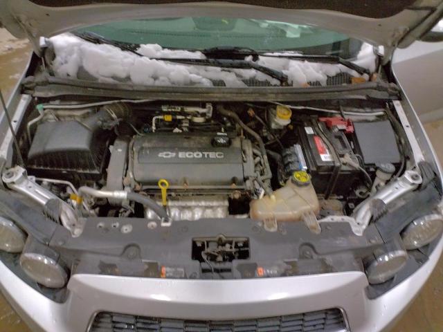 1G1JA5SH6F4130876 - 2015 CHEVROLET SONIC LS SILVER photo 11