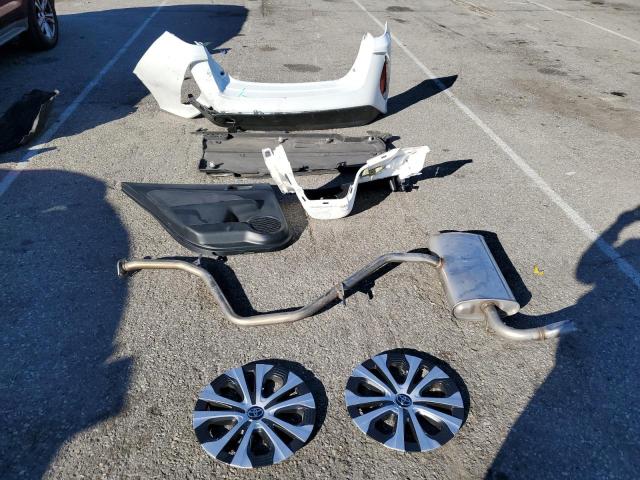 JTDKAMFP9M3192007 - 2021 TOYOTA PRIUS PRIM Weiß Foto 12