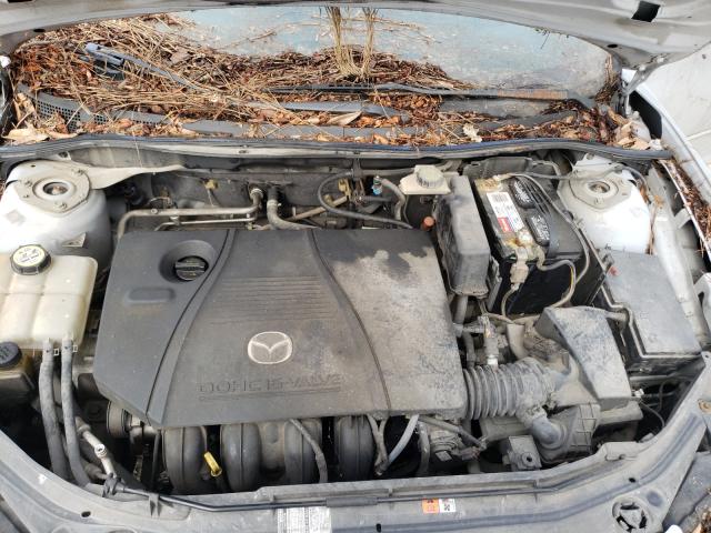 JM1BK12F541165181 - 2004 MAZDA 3 I SILVER photo 7