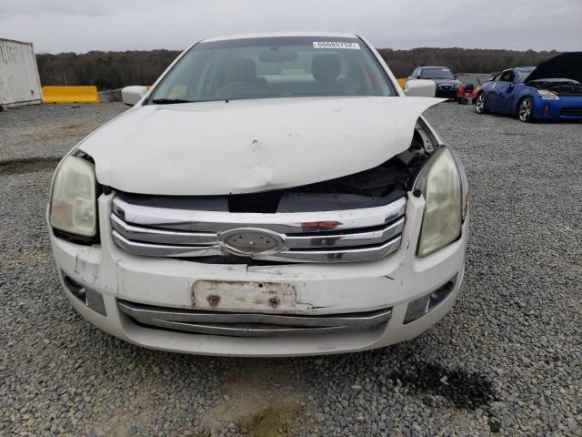 3FAHP081X8R216323 - 2008 FORD FUSION SEL WHITE photo 9