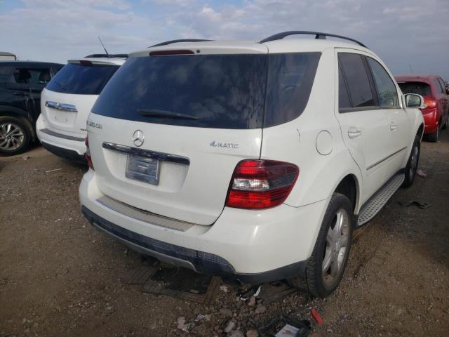 4JGBB22E68A434173 - 2008 MERCEDES-BENZ ML 320 CDI WHITE photo 3