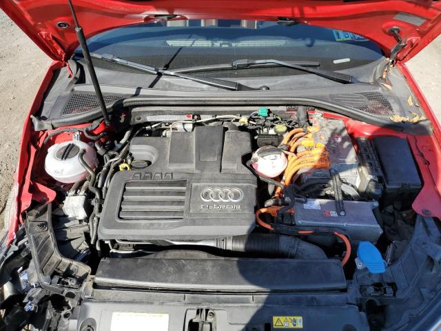 WAUTPBFF4HA135808 - 2017 AUDI A3 E-TRON RED photo 7