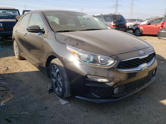 3KPF24AD2ME267599 - 2021 KIA FORTE LXS BLACK photo 4