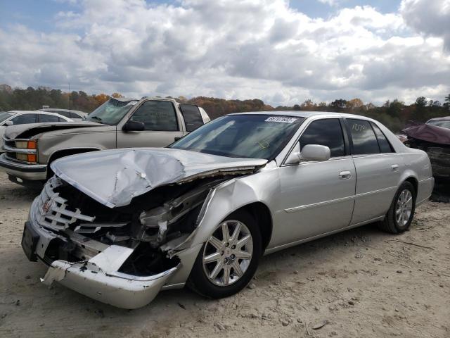 1G6KH5E64BU139235 - 2011 CADILLAC DTS PREMIU SILVER photo 2