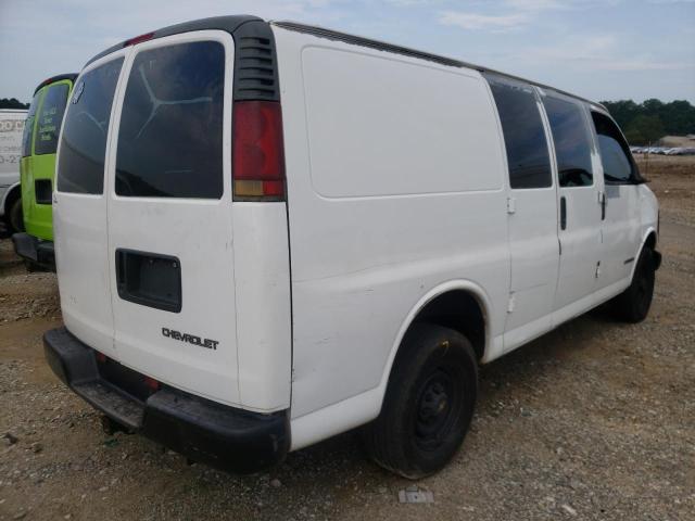 1GCGG25R321140781 - 2002 CHEVROLET EXPRESS 25 WHITE photo 4