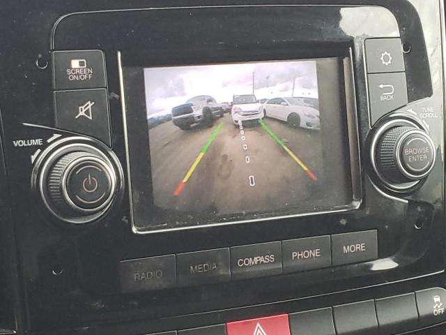 ZFBERFAB5J6L30765 - 2018 RAM PROMASTER WHITE photo 9