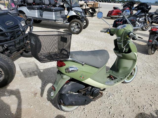 RFVPAP5A6L1125739 - 2020 MOTV MOPED GREEN photo 4