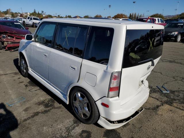 JTLKT324350211867 - 2005 TOYOTA SCION XB თეთრი ფოტო 3