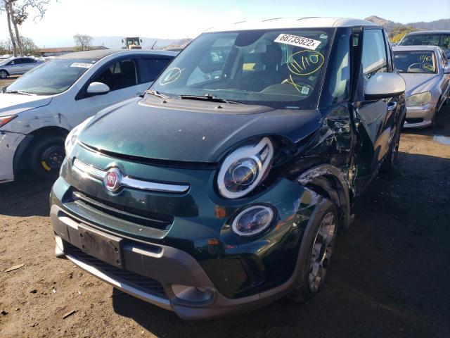 ZFBCFADH0GZ037608 - 2016 FIAT 500L TREKK GREEN photo 2