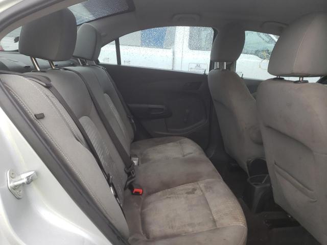 1G1JB5SH3J4106086 - 2018 CHEVROLET SONIC LS SILVER photo 6