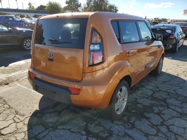 KNDJT2A20B7287552 - 2011 KIA SOUL +/!/S ORANGE photo 4