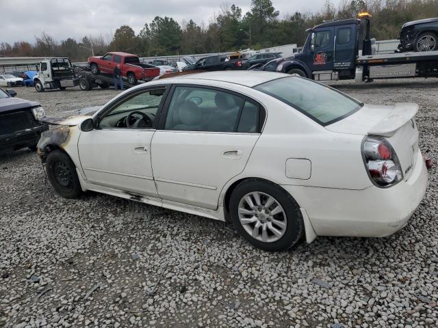 1N4BL11D05C257629 - 2005 NISSAN ALTIMA SE WHITE photo 2