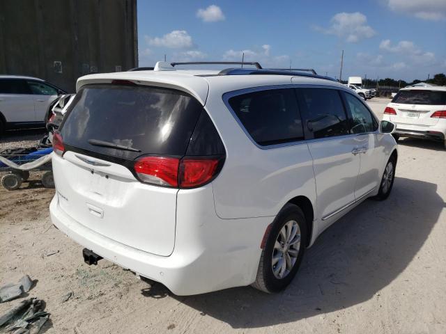 2C4RC1BG2JR124065 - 2018 CHRYSLER PACIFICA T WHITE photo 4